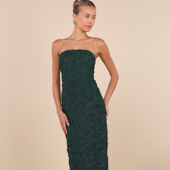 Lulus Dresses & Skirts - Lulus Flawless Perfection Emerald Floral Applique Strapless Midi Dress Green